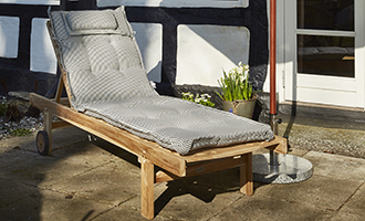 Solsenge og D&aelig;kstole