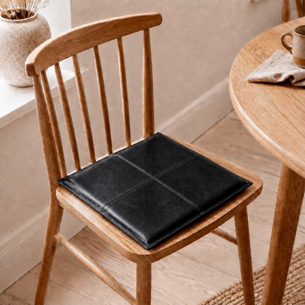 S�dehynde B�ffel L�der 38 x 38 cm. - Sort