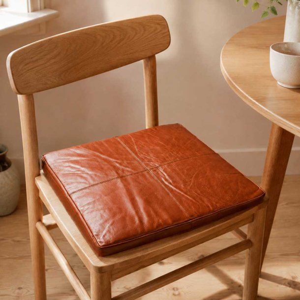 S�dehynde Tokyo B�ffel L�der 40 x 40 cm. - Cognac