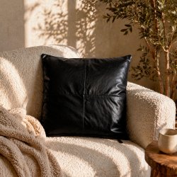 Pudebetr�k 45 x 45 cm. - B�ffel L�der - Sort