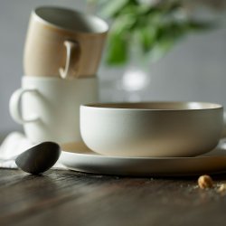 Studio Round North Krus M. Hank 33 cl. - Mat Hvid/Mat Sand