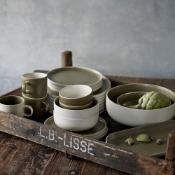 Studio Round North Sk�l �15 cm - Mat Hvid/Mat Gr�n