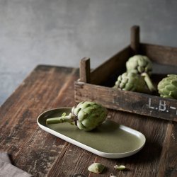 Studio Round North Serveringsfad 38x19 cm - Mat Hvid/Mat Gr�n