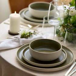 Studio Round North Frokosttallerken �21 cm - Mat Hvid/Mat Gr�n